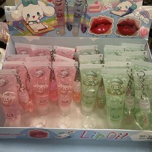 Set of 2 Lip Oil Set with Keychain